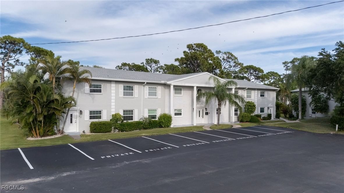 7056 Nantucket Circle #8, North Fort Myers, FL 33917 photo 4