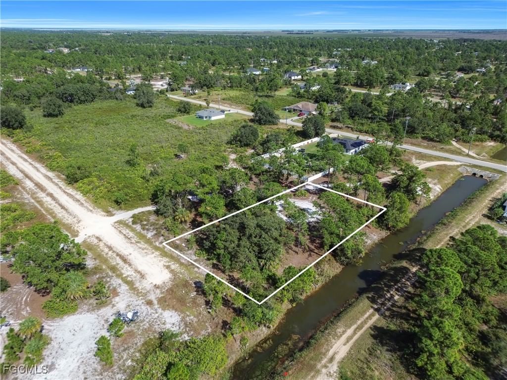 400 Scott Avenue, Lehigh Acres, FL 33972 photo 3