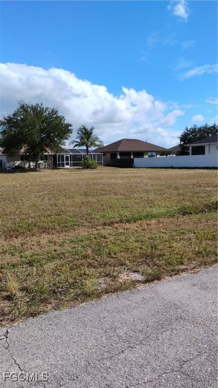1439 NW 37th Place, Cape Coral, FL 33993 photo 4