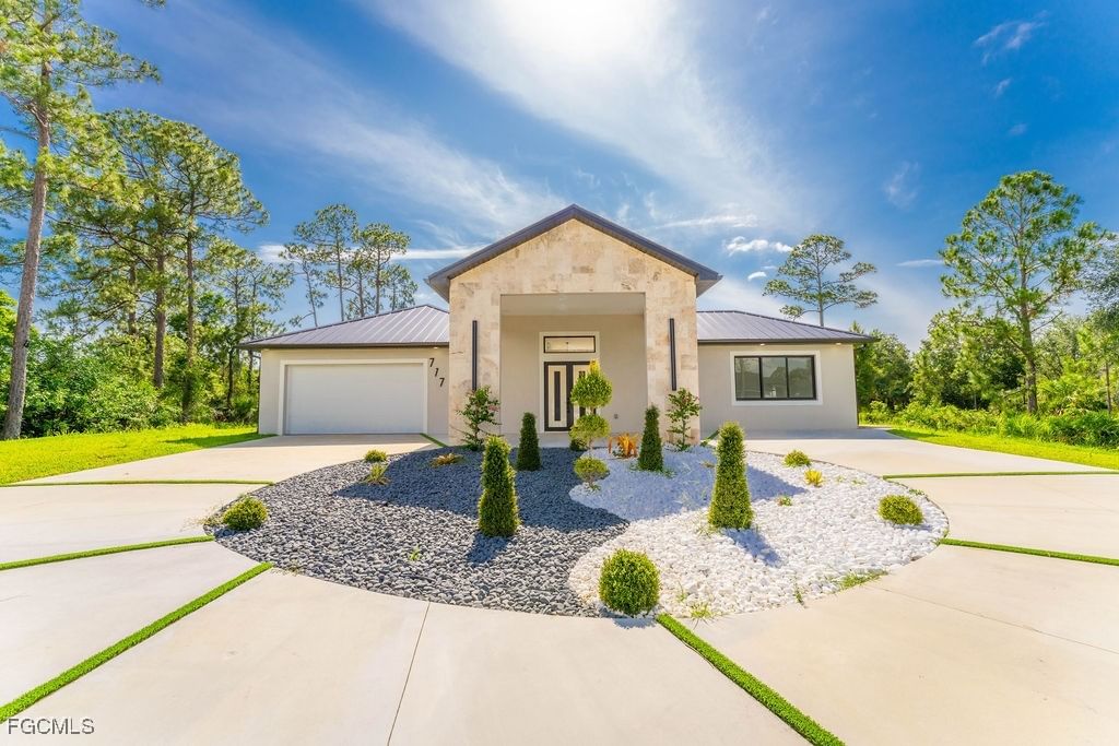 717 Calvin Avenue, Lehigh Acres, FL 33972 photo 3
