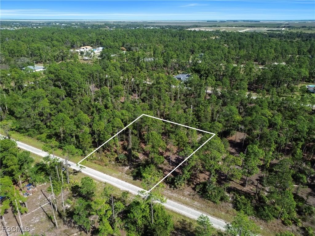 1116 Monroe Avenue, Lehigh Acres, FL 33972 photo 3