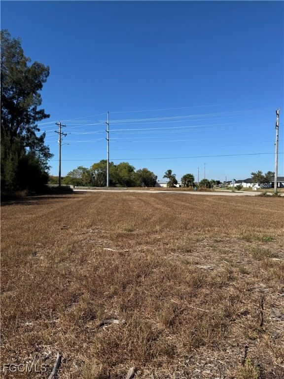 2346 NE 19th Place, Cape Coral, FL 33909 photo 4