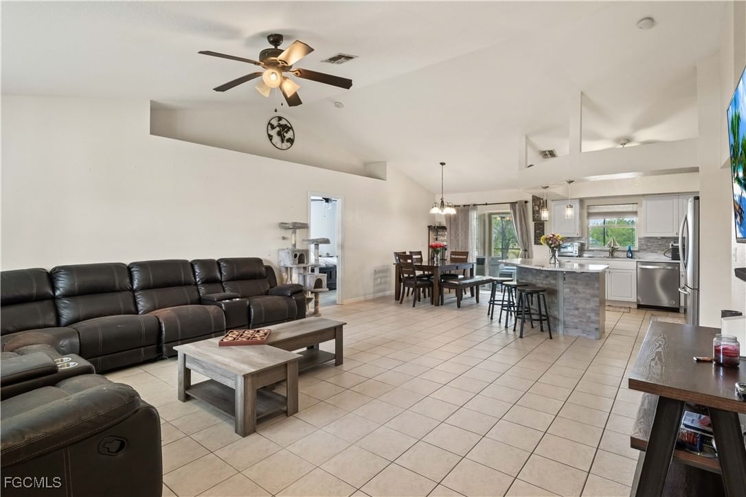 927 NW 12th Terrace, Cape Coral, FL 33993 photo 3