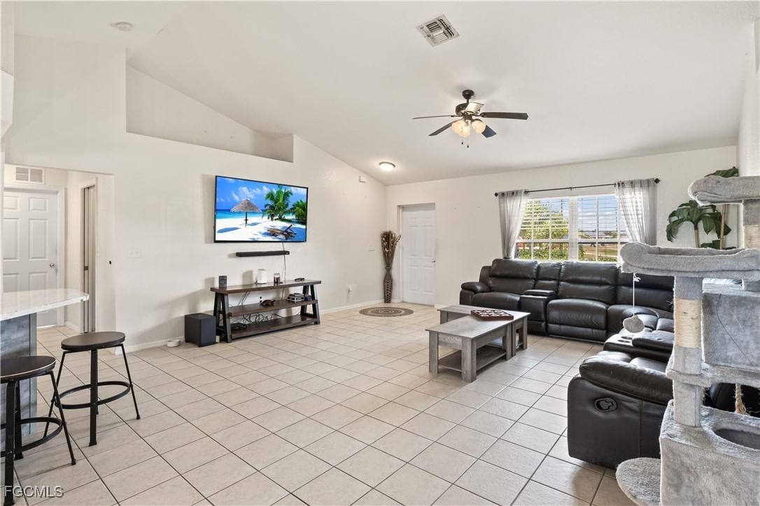 927 NW 12th Terrace, Cape Coral, FL 33993 photo 5