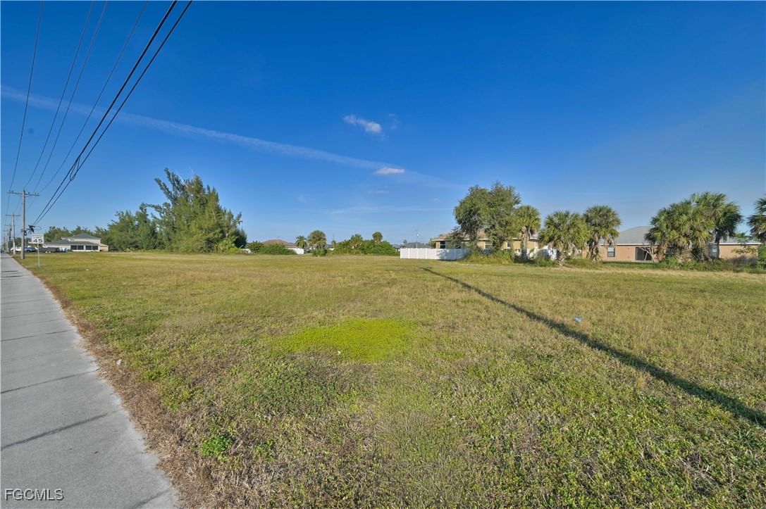 1101/1105/1109 Chiquita Boulevard S, Cape Coral, FL 33991 photo 3