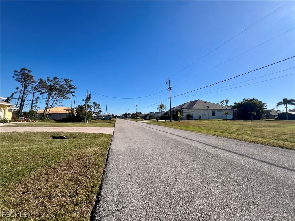 84 Fairway Road, Rotonda West, FL 33947 photo 2