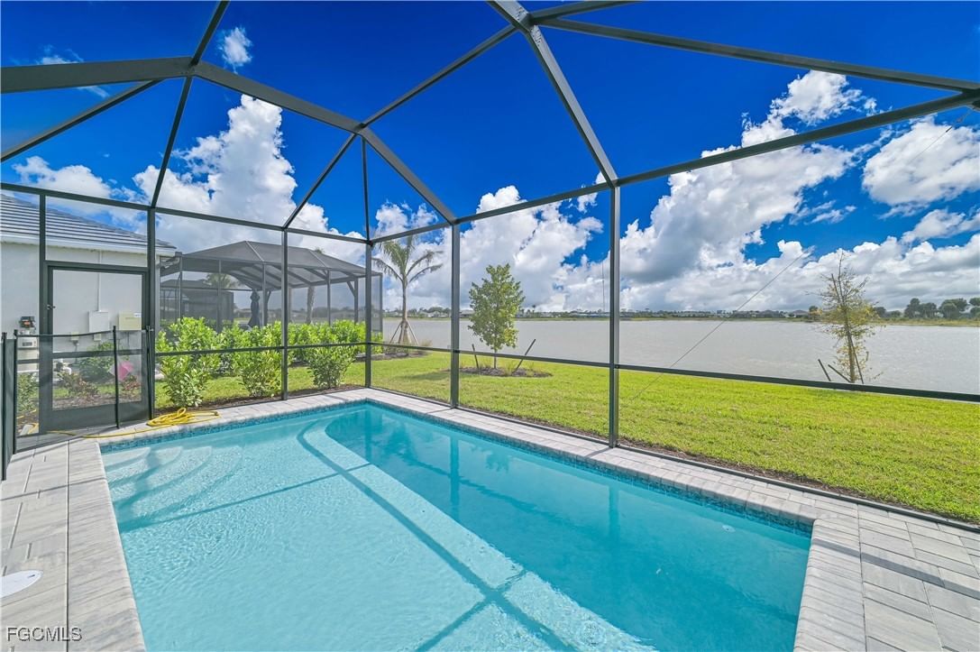 7394 Blue Salvia Drive, North Fort Myers, FL 33917 photo 4
