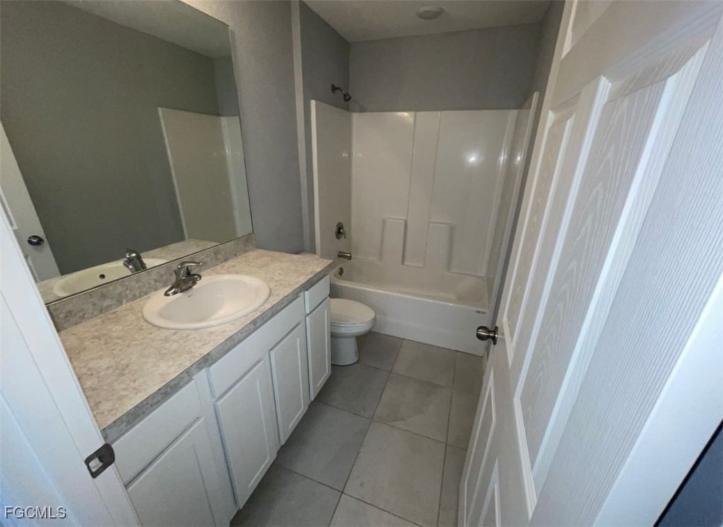 2619 66th Street W, Lehigh Acres, FL 33971 photo 4