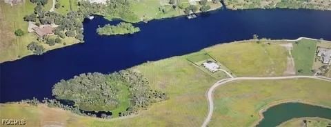 2114 Silk Bay Boulevard, Alva, FL 33920 photo 4