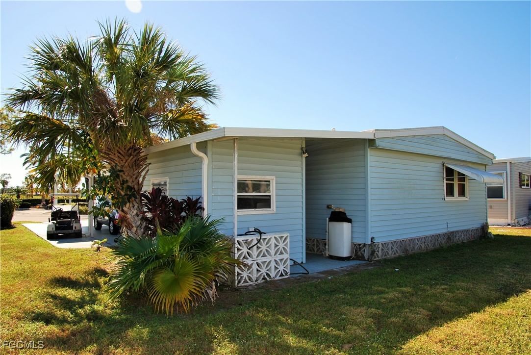 7 Nicklaus Boulevard, North Fort Myers, FL 33903 photo 5