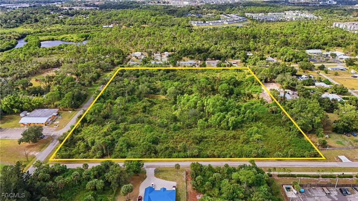536 Evergreen Road, North Fort Myers, FL 33903 photo 3