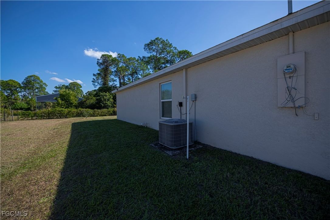 6058 S Moss Circle, Labelle, FL 33935 photo 4