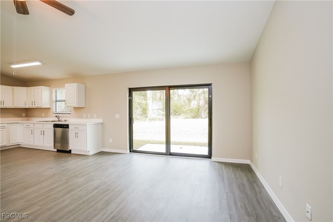 431 Gray Avenue S, Lehigh Acres, FL 33974 photo 3
