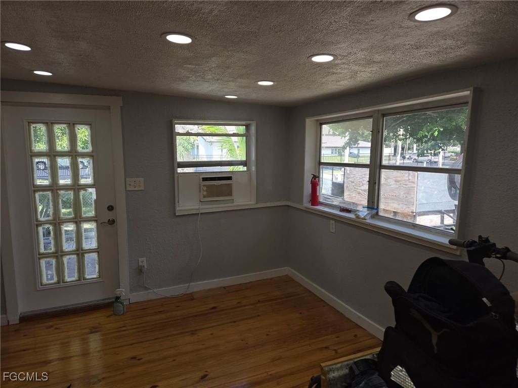 3207 Broadway, Fort Myers, FL 33901 photo 4