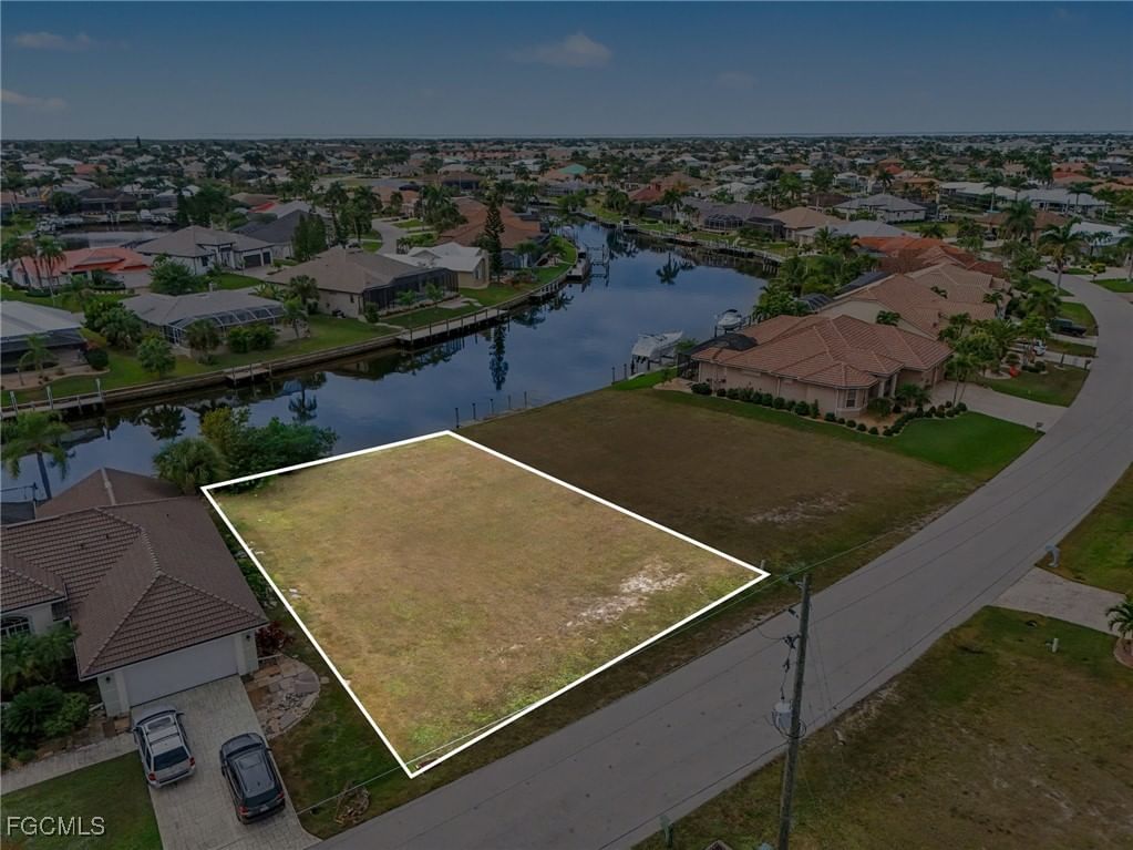 1247 Pine Siskin Drive, Punta Gorda, FL 33950 photo 3