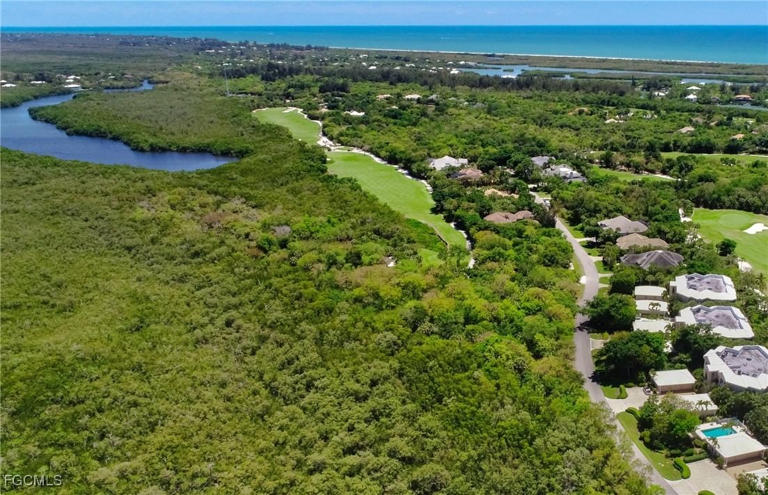 5642 Baltusrol Court, Sanibel, FL 33957 photo 3