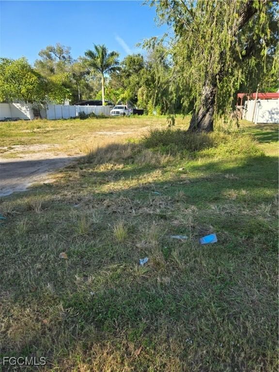 1311 Laurel Drive, North Fort Myers, FL 33917 photo 3