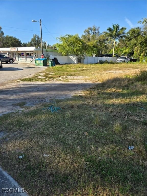 1311 Laurel Drive, North Fort Myers, FL 33917 photo 4