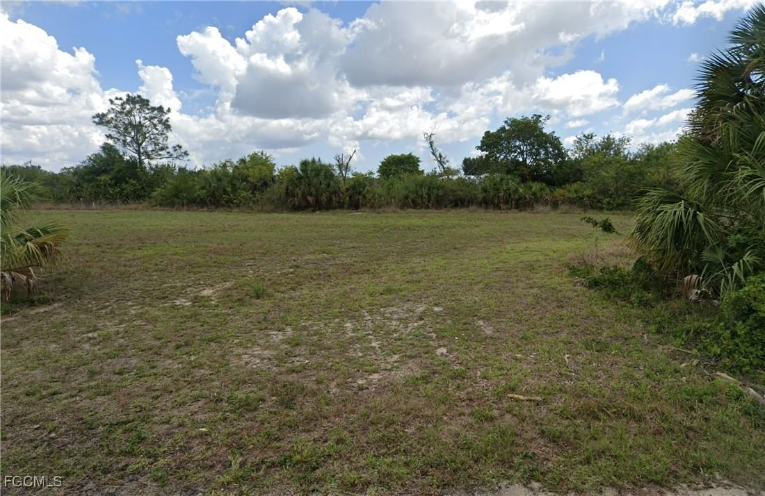 1632 NE 27th Terrace, Cape Coral, FL 33909 photo 4