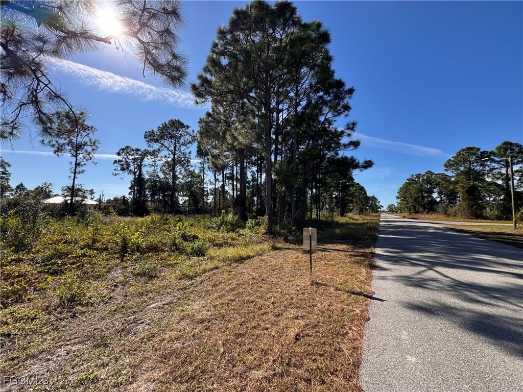 1136 Dutchess Street E, Lehigh Acres, FL 33974 photo 4