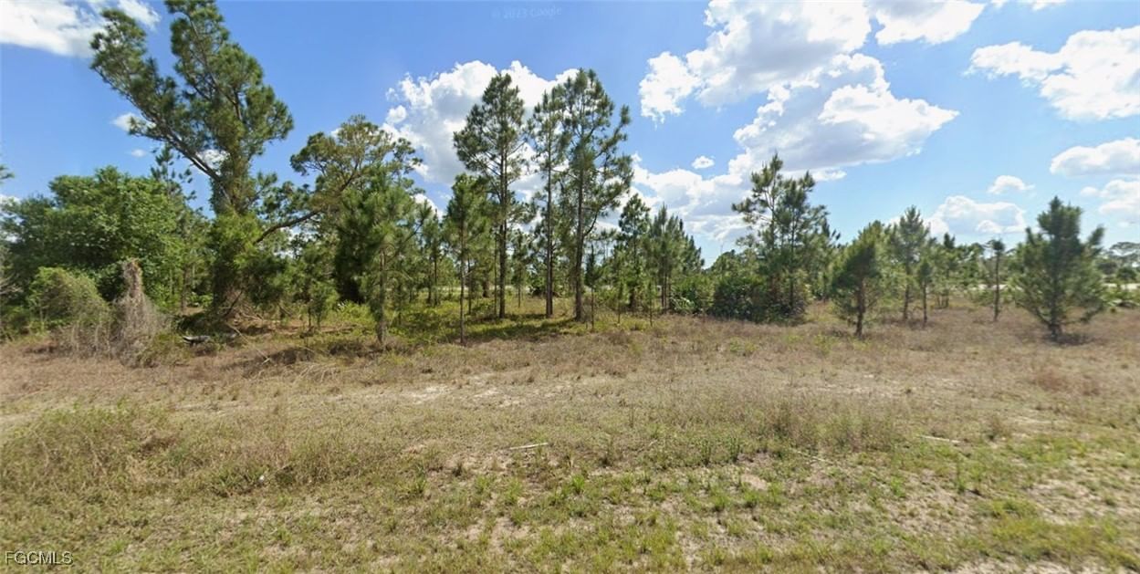 3530 Meadow Road, Lehigh Acres, FL 33974 photo 5