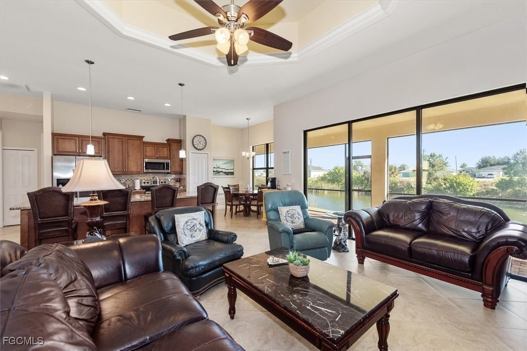 2011 NW 9th Place, Cape Coral, FL 33993 photo 3