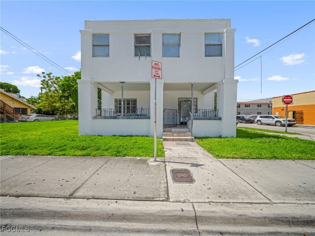 500 SW 8th Avenue, Miami, FL 33130 photo 3