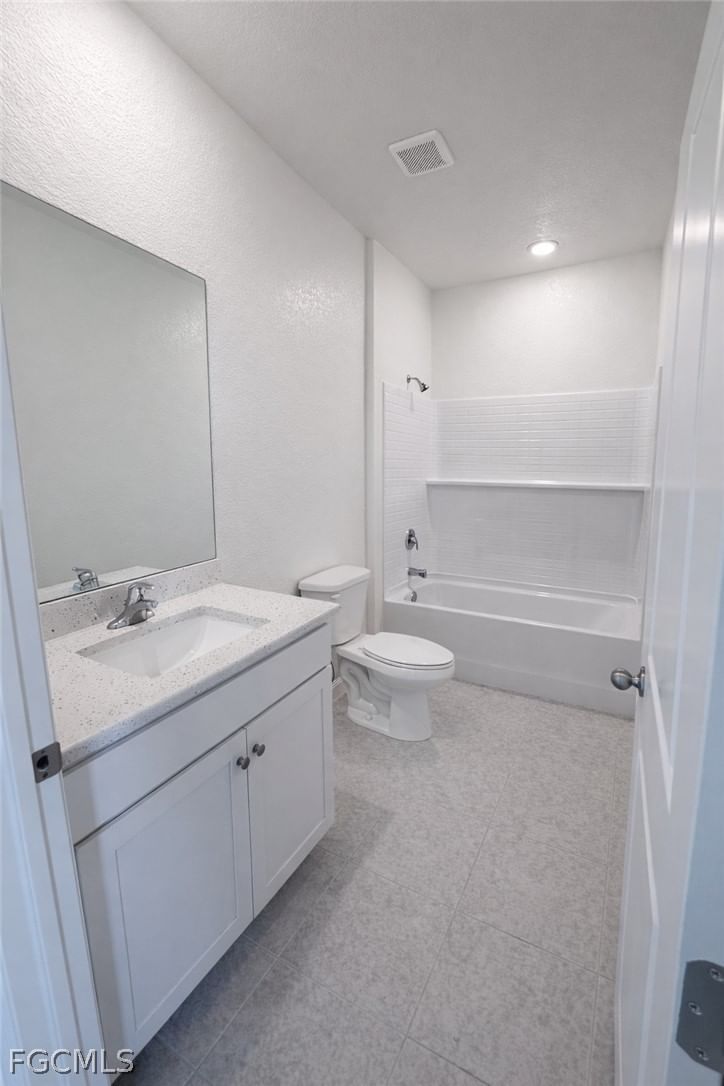 3529 NW 41st Place, Cape Coral, FL 33993 photo 5