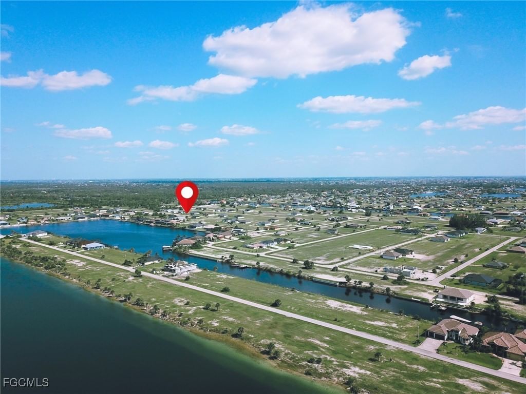 4213 NW 34th Lane, Cape Coral, FL 33993 photo 4