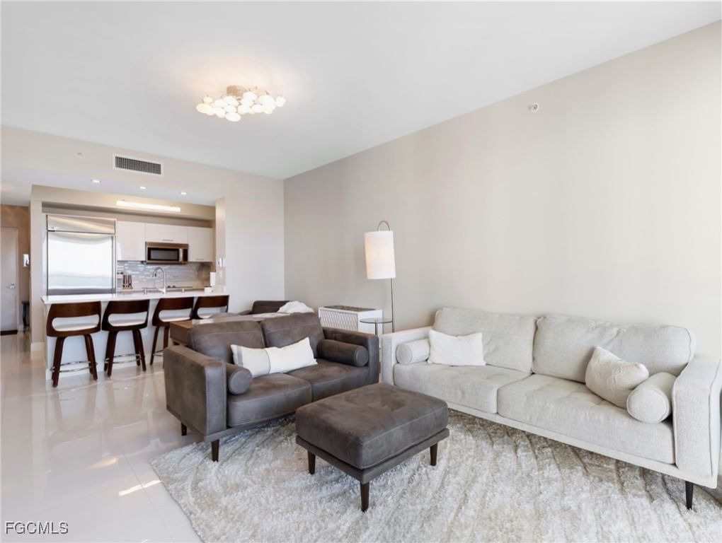 3000 Oasis Grand Boulevard #1206, Fort Myers, FL 33916 photo 4