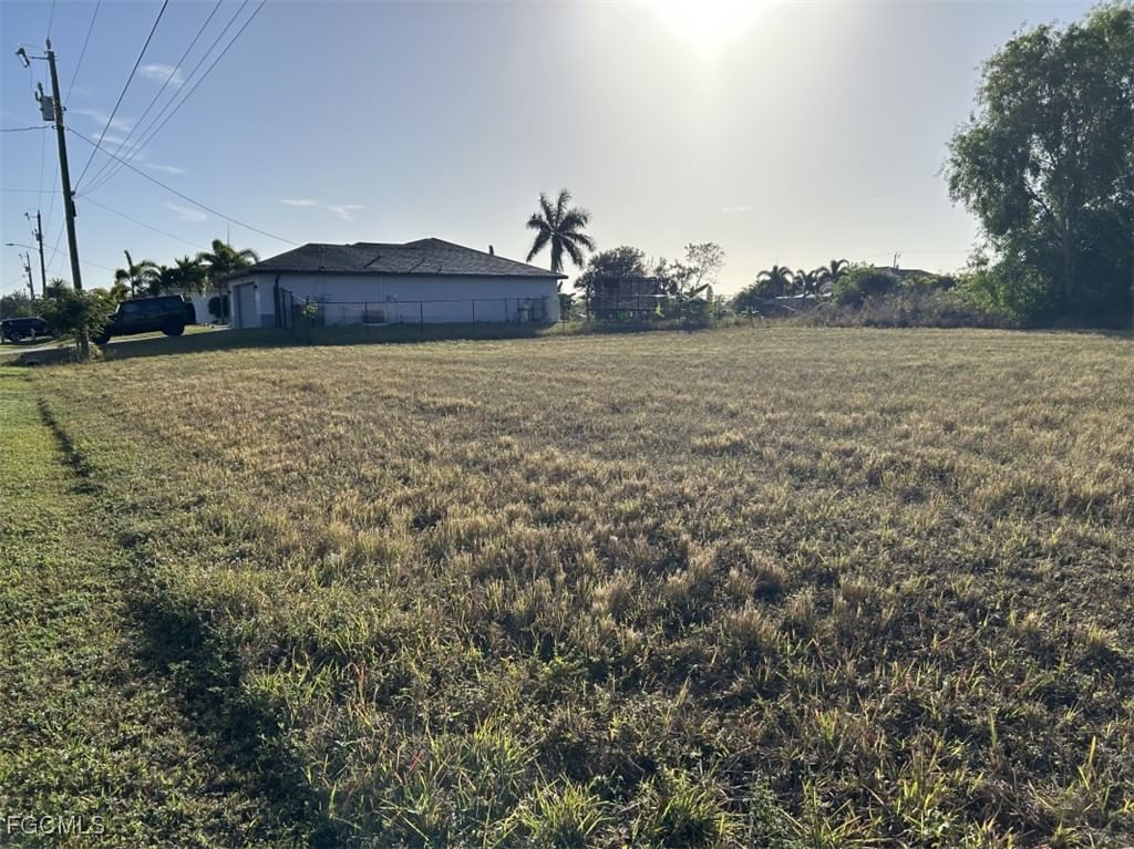 2112 NE 27th Terrace, Cape Coral, FL 33909 photo 4