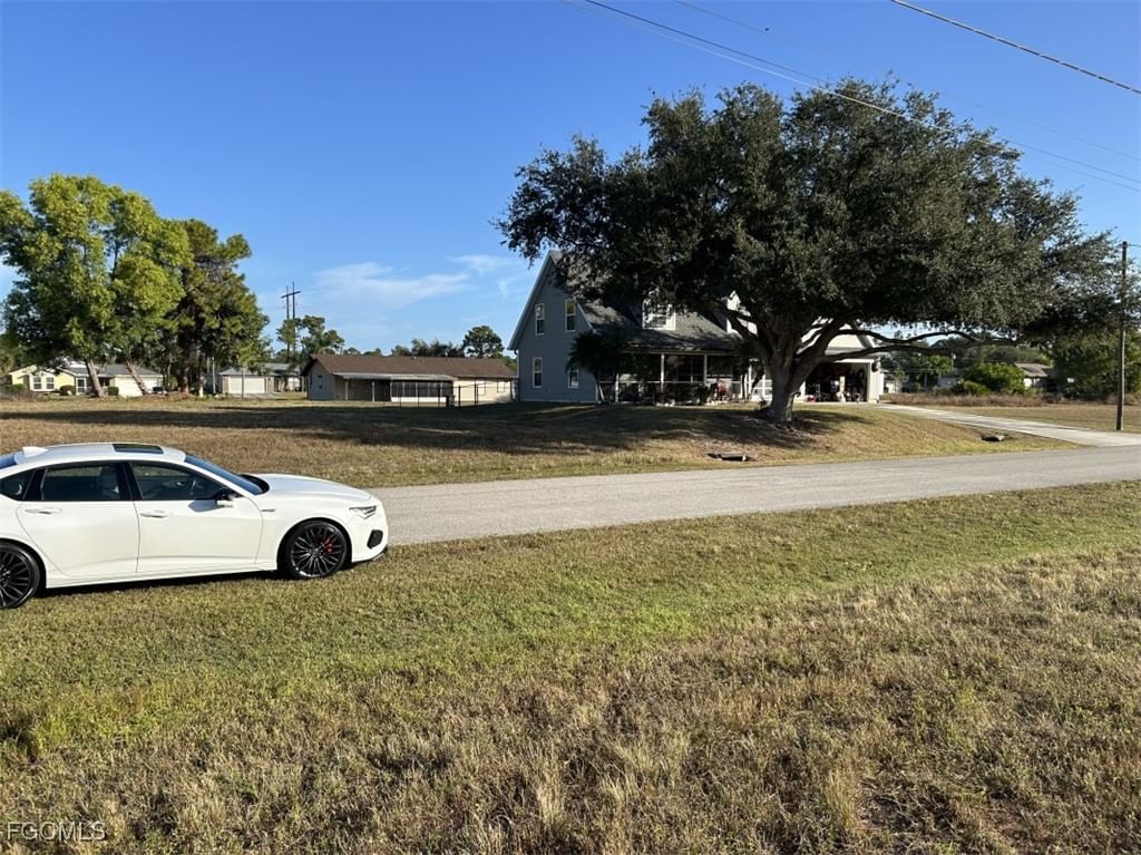 2112 NE 27th Terrace, Cape Coral, FL 33909 photo 5