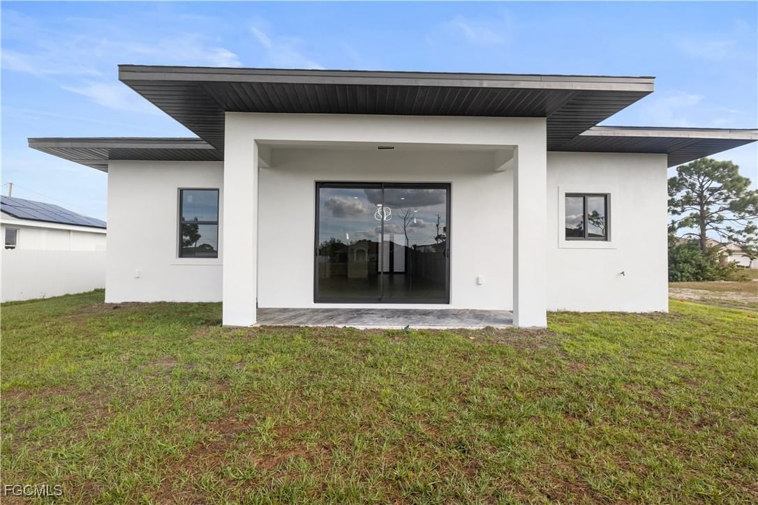 2810 NW 19th Avenue, Cape Coral, FL 33993 photo 5