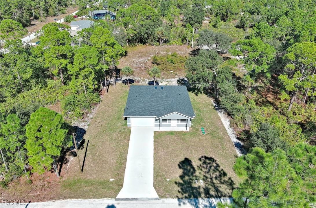 374 Nestle Avenue, Lehigh Acres, FL 33972 photo 3