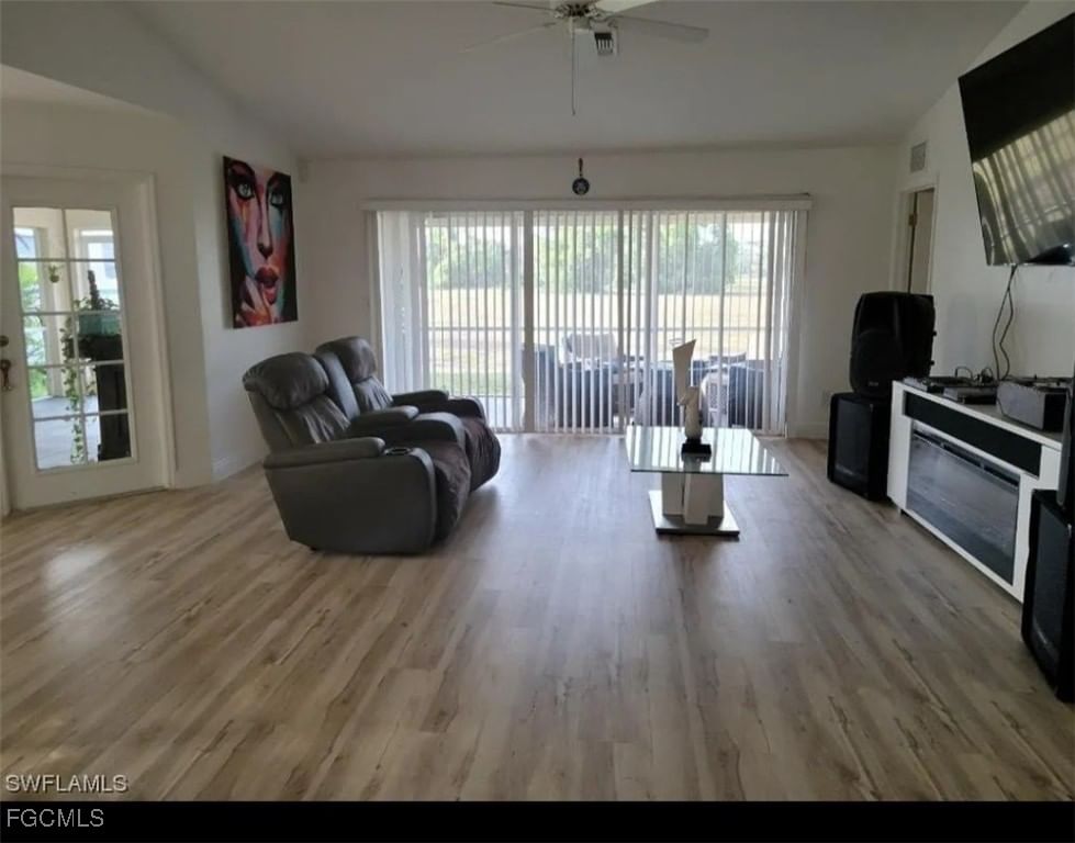 3805 NW 41st Lane, Cape Coral, FL 33993 photo 3