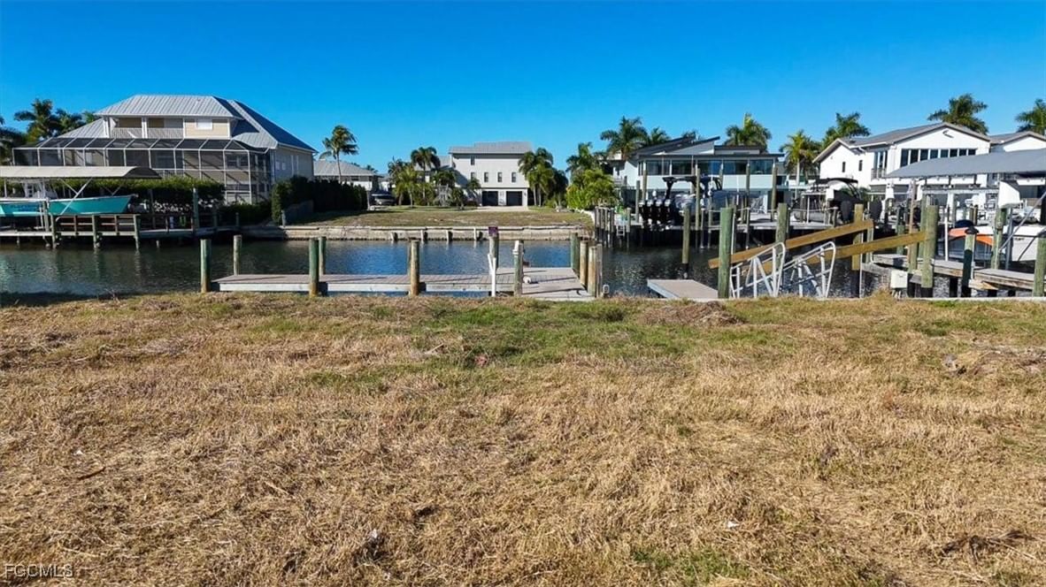 18164 Cutlass Drive, Fort Myers Beach, FL 33931 photo 4