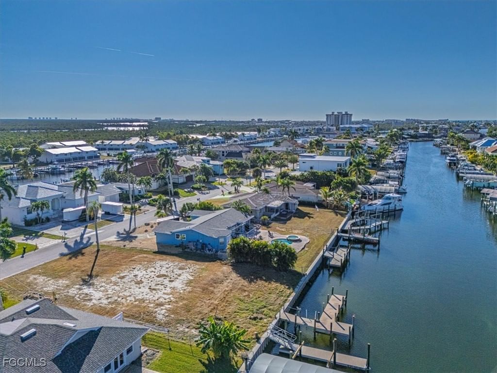 18164 Cutlass Drive, Fort Myers Beach, FL 33931 photo 5