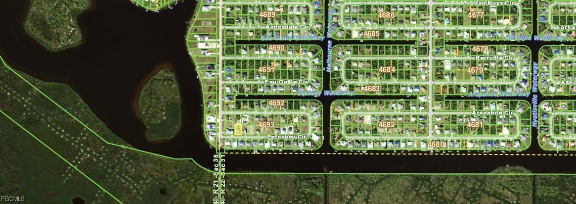 18235 Petoskey Circle, Port Charlotte, FL 33948 photo 4