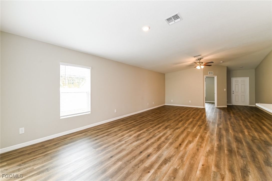 509 SW 7th Place, Cape Coral, FL 33991 photo 3