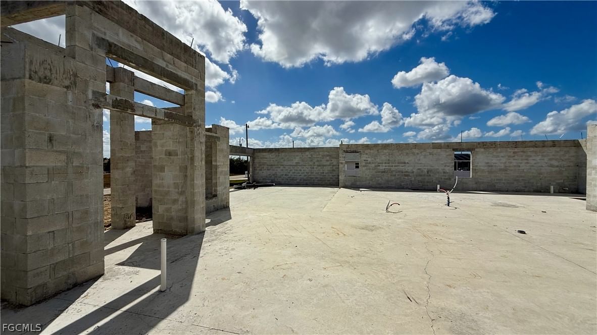 324 NW 31st Place, Cape Coral, FL 33993 photo 4