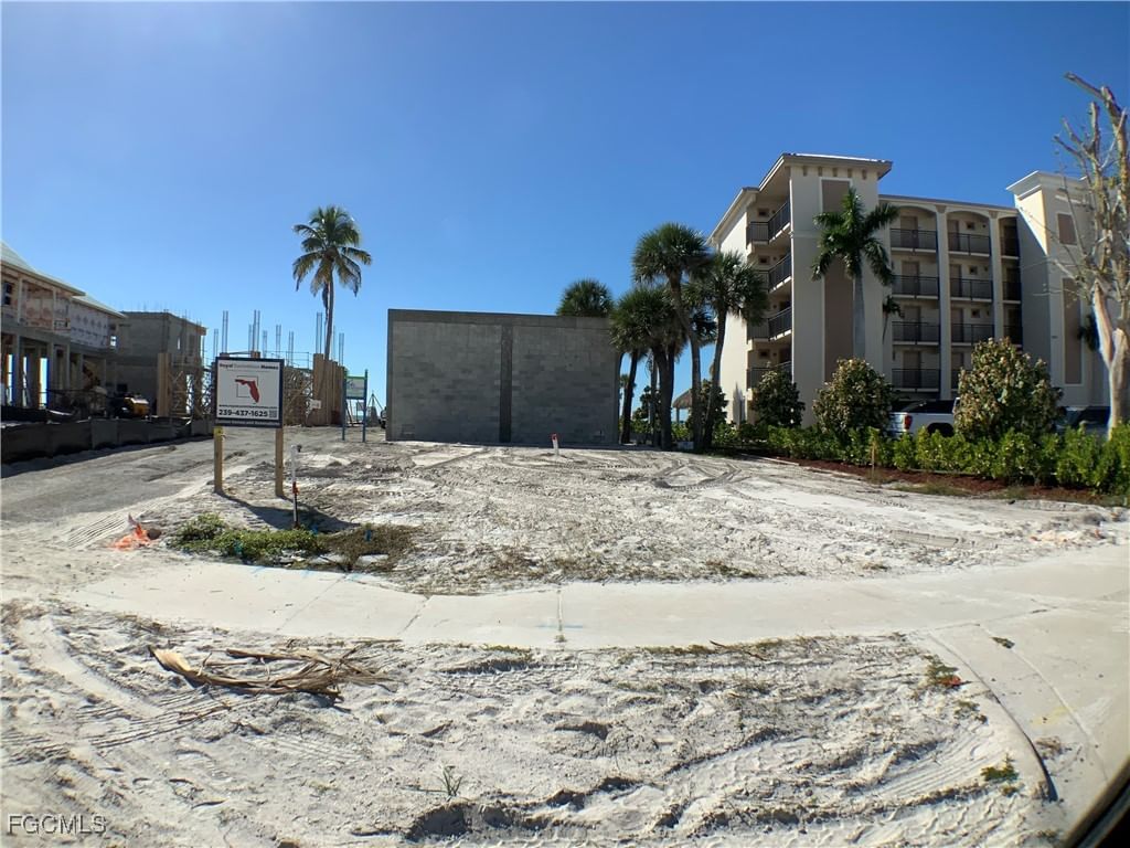 700 Estero Boulevard, Fort Myers Beach, FL 33931 photo 3