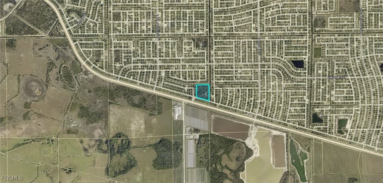 2819 Meadow Road, Lehigh Acres, FL 33974 photo 3