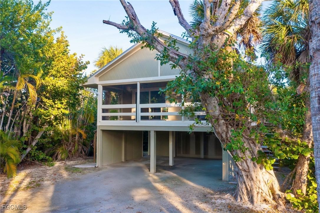 6092 Sanibel Captiva Road, Sanibel, FL 33957 photo 3