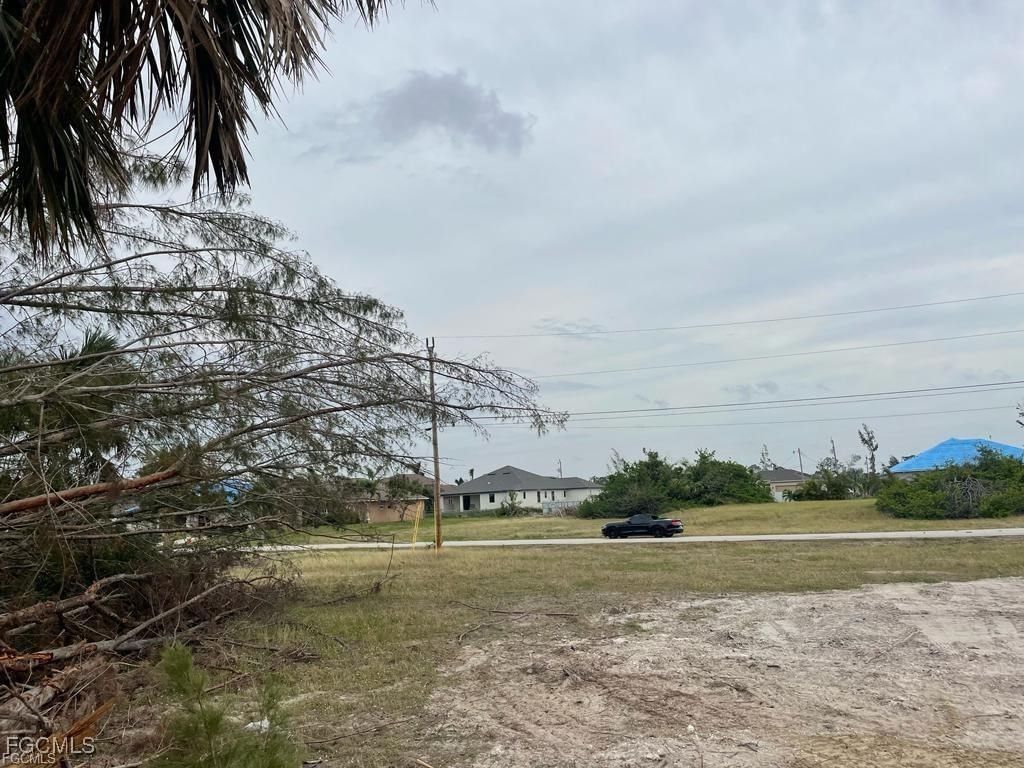 2312 NW 34th Avenue, Cape Coral, FL 33993 photo 4