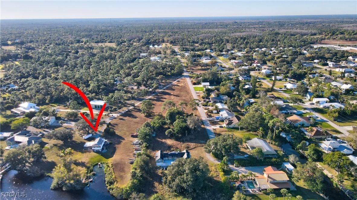 2111 Gardner Court, Alva, FL 33920 photo 4
