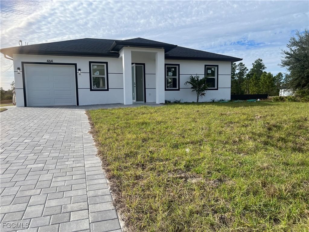 464 Eisenhower Boulevard, Lehigh Acres, FL 33974 photo 2