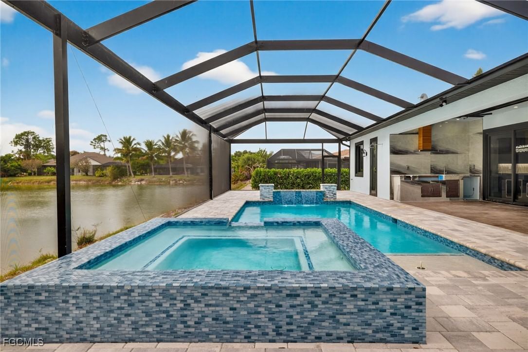 10318 St Patrick Lane, Bonita Springs, FL 34135 photo 4