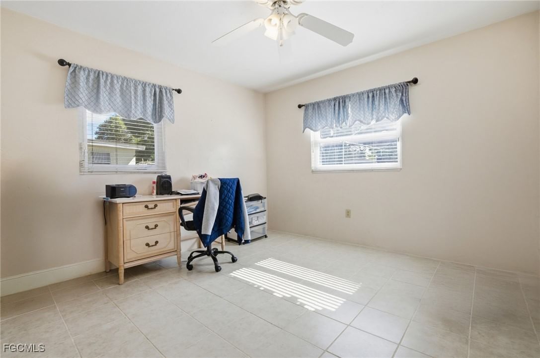 2431 Hunter Terrace, Fort Myers, FL 33901 photo 5