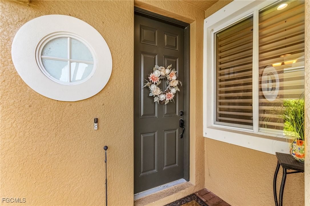 3331 Dandolo Circle, Cape Coral, FL 33909 photo 4