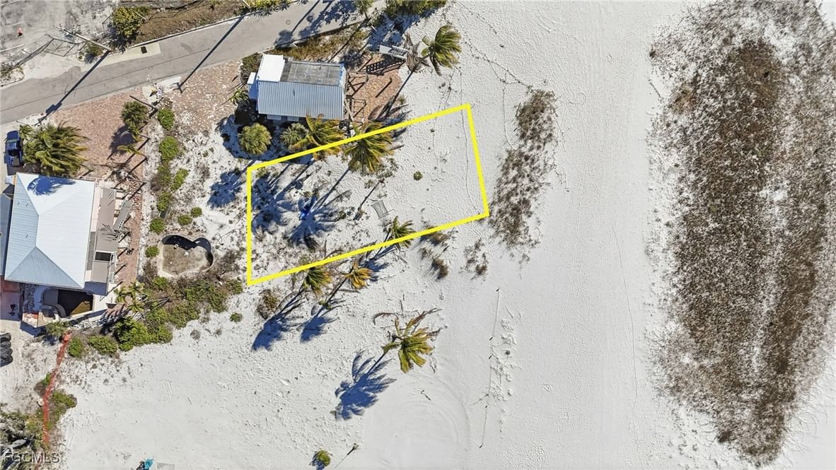 42 Avenue E, Fort Myers Beach, FL 33931 photo 2